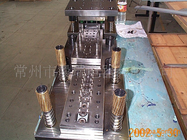 微电机配件级进模设计制造 专注品质与效率的常州晨瑞电器